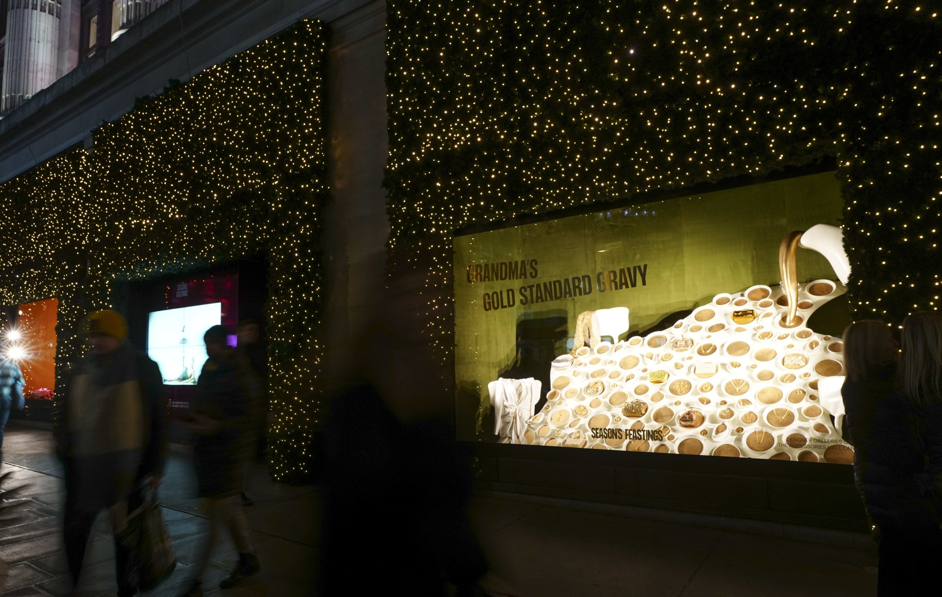 PinPep LondonChristmasWindows 035